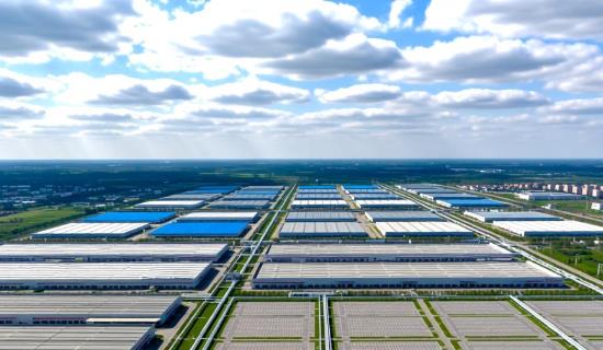 园区岸边水体水质监测站 为保障水环境安全与生态平衡提供支撑